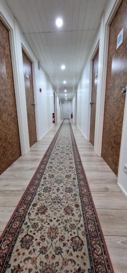 Kyriad Direct 阿尔帕容 外观 照片
